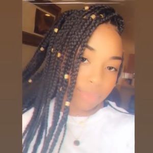 Meet your Posher, Jamia